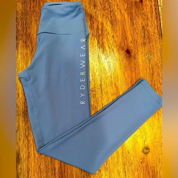 Ryderwear Pants - Ryderwear Scrunch Bum Leggings in the color Cornflower Blue~ Size Small